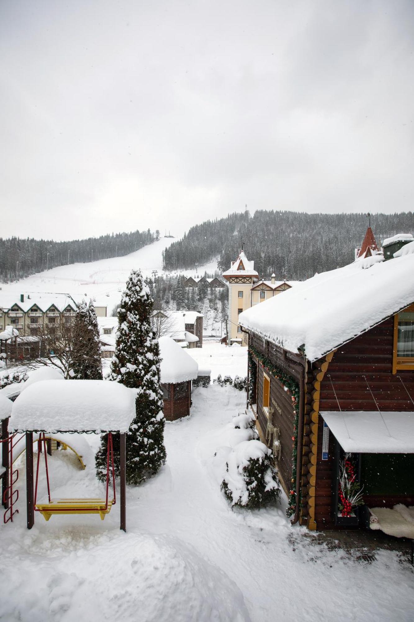 Korona Hotel&Spa Bukovel Exterior photo